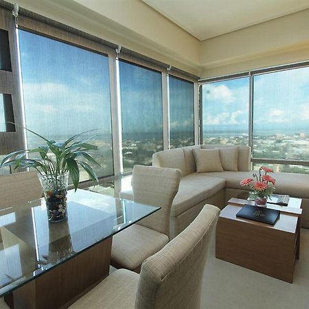 City Suites Ramos Tower Cebu Extérieur photo