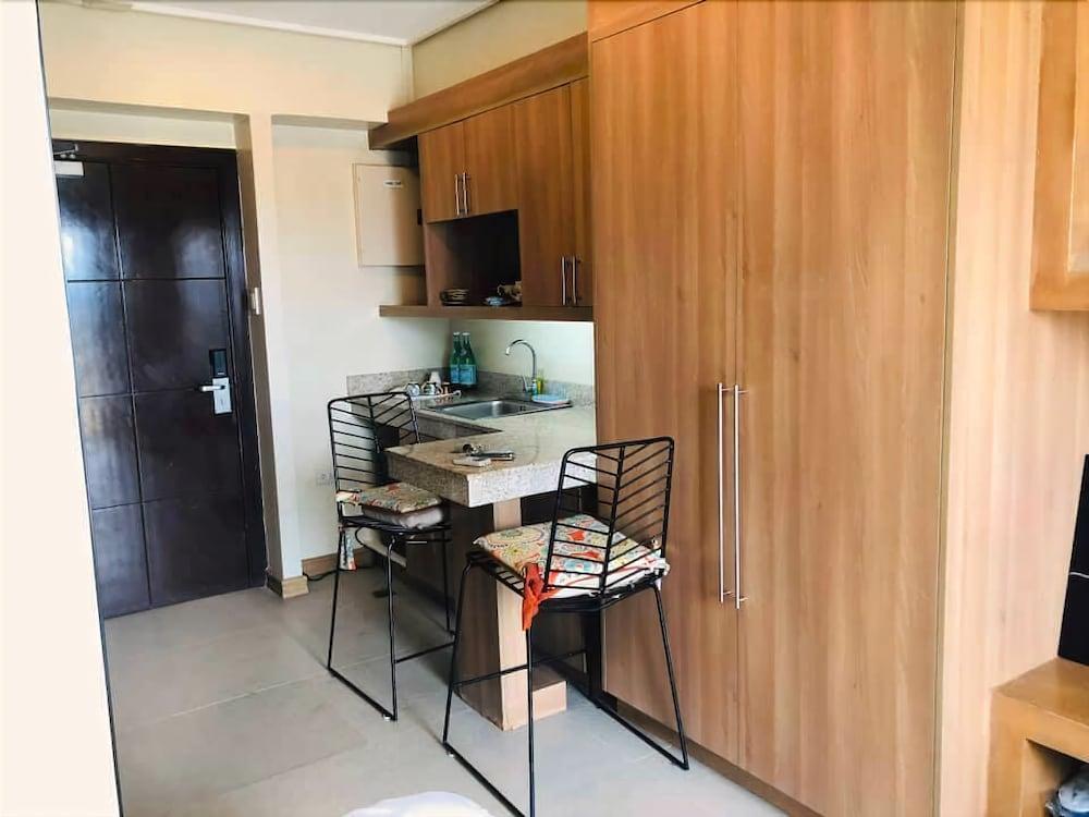 City Suites Ramos Tower Cebu Extérieur photo